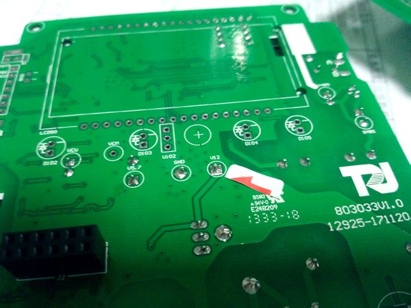 波峰焊接后PCB氣孔